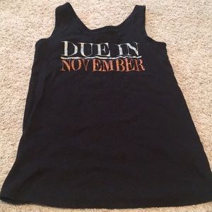 Motherhood Maternity size M Due in November shirt